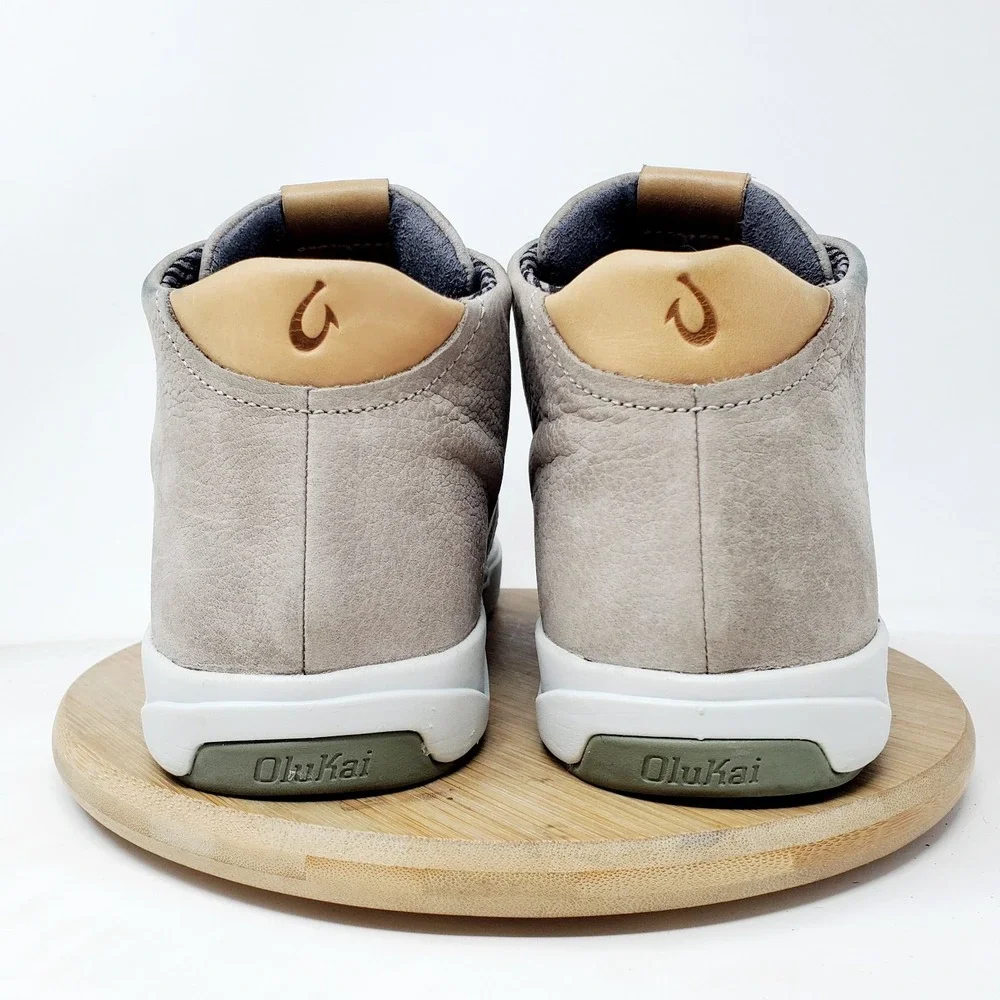 Olukai Nana Hele Boots Mens 9 Grey Nubuck Leather Classic Chukka Sneaker Shoes